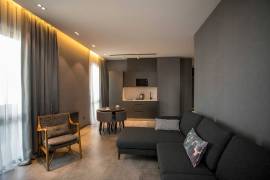 Продается квартира, 15 Kомнатная, Новостройка, Батуми