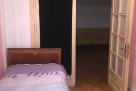 იყიდება ბინა, 3 ოთახიანი, ძველი აშენებული, თბილისი, ვაკე