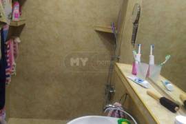 იყიდება სახლი, 8 ოთახიანი, თბილისი, ლოტკინი