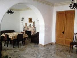 House For Sale, Nadzaladevi