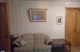 For Rent, 4 Room, Old building, Tbilisi, saburtalo
