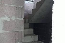 იყიდება სახლი, 7 ოთახიანი, თბილისი, სოფ. გლდანი