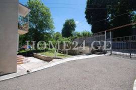 House For Sale, Kojori