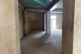 For Rent, Universal commercial space, Isani