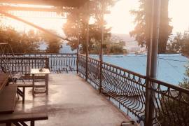 იყიდება სახლი, 12 ოთახიანი, თბილისი, ნაძალადევი