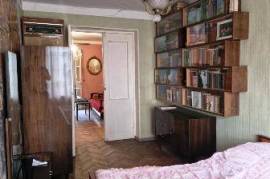 Apartment for sale, Old building, saburtalo