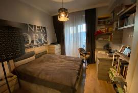 იყიდება ბინა, 5 ოთახიანი, ახალი აშენებული, თბილისი, საბურთალო