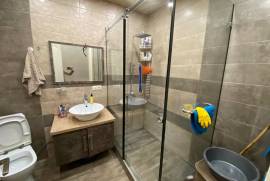 იყიდება ბინა, 5 ოთახიანი, ახალი აშენებული, თბილისი, საბურთალო