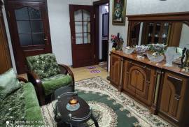 Продается квартира, 4 Kомнатная, Старое здание, Тбилиси, Надзаладеви