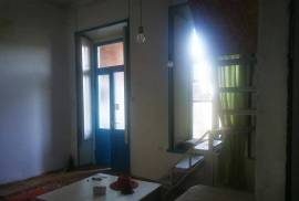 Apartment for sale, Old building, Mtatsminda