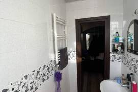 House For Sale, Ivertubani