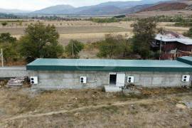 Land For Sale, Kareli