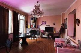 Apartment for sale, Old building, Vera