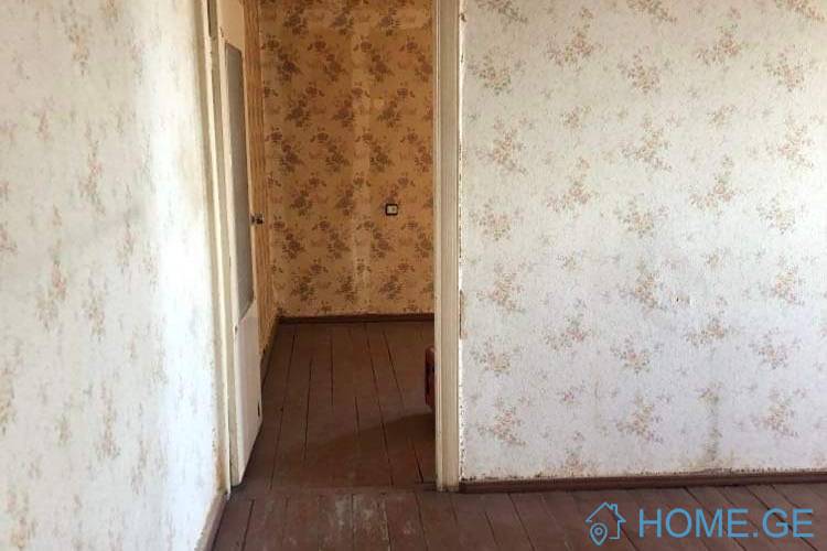 Apartment for sale, 4 Room, Old building, Kutaisi