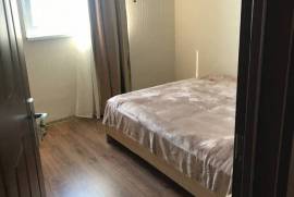 იყიდება, სასტუმრო