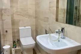 ქირავდება ბინა, 2 ოთახიანი, ახალი აშენებული, თბილისი, საბურთალო