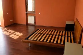 House For Rent, 7 Room, Tbilisi, vake