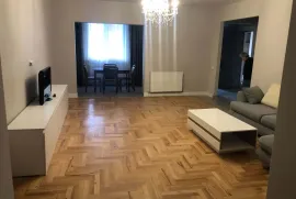 ქირავდება ბინა, 3 ოთახიანი, ძველი აშენებული, თბილისი, დიდი დიღომი