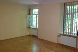 Apartment for sale, 6 Room, Old building, Tbilisi, vake