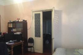 Apartment for sale, Old building, Old Tbilisi