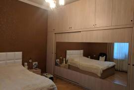 Apartment for sale, 5 Room, Old building, Tbilisi, Chugureti