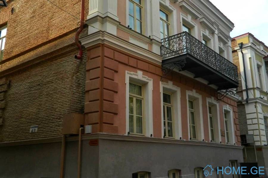 Продается квартира, 2 Kомнатная, Старое здание, Тбилиси, Сололаки
