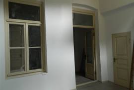 Продается квартира, 2 Kомнатная, Старое здание, Тбилиси, Сололаки