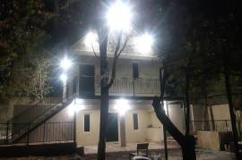 იყიდება სახლი, 4 ოთახიანი, საგარეჯო, საგარეჯო