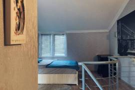 For Rent, 2 Room, Old building, Tbilisi, Mtatsminda