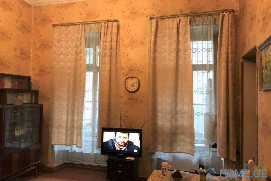 იყიდება ბინა, 3 ოთახიანი, ძველი აშენებული, თბილისი, სოლოლაკი