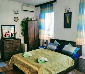 Daily Apartment Rent, Old building, Sololaki