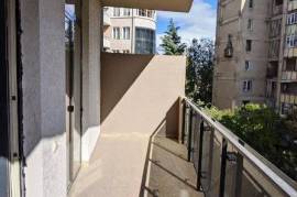 Продается квартира, 3 Kомнатная, Новостройка, Тбилиси, vake