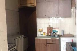 Apartment for sale, Old building, vake