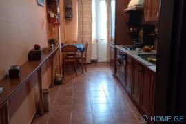 Apartment for sale, Old building, saburtalo