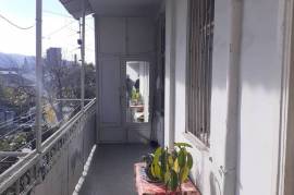 Apartment for sale, Old building, Nadzaladevi