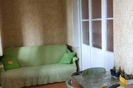 Apartment for sale, Old building, Zastava