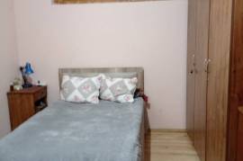 Apartment for sale, Old building, Chugureti