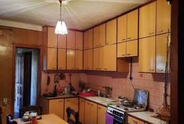 House For Sale, Nadzaladevi