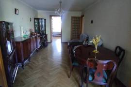 Apartment for sale, Old building, Digomi