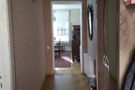 Apartment for sale, Old building, Isani