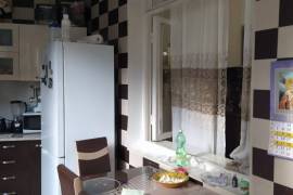 Apartment for sale, Old building, Isani