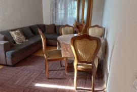 Daily Apartment Rent, Old building, Gamarjveba