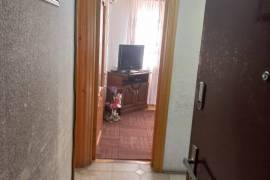 Daily Apartment Rent, Old building, Gamarjveba