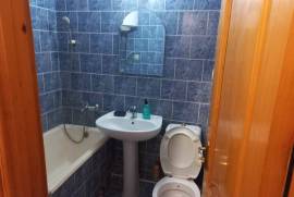 Daily Apartment Rent, Old building, Gamarjveba