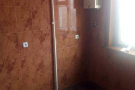 Apartment for sale, Old building, Avtokarkhana Settlement