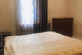 ქირავდება ბინა, 3 ოთახიანი, ძველი აშენებული, გორი, გორი