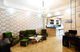House For Rent, Vera