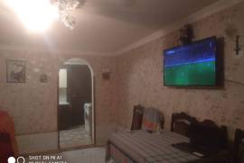 Apartment for sale, Old building, Gldani