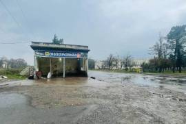 იყიდება, უნივერსალური ფართი