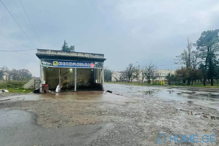 იყიდება, უნივერსალური ფართი